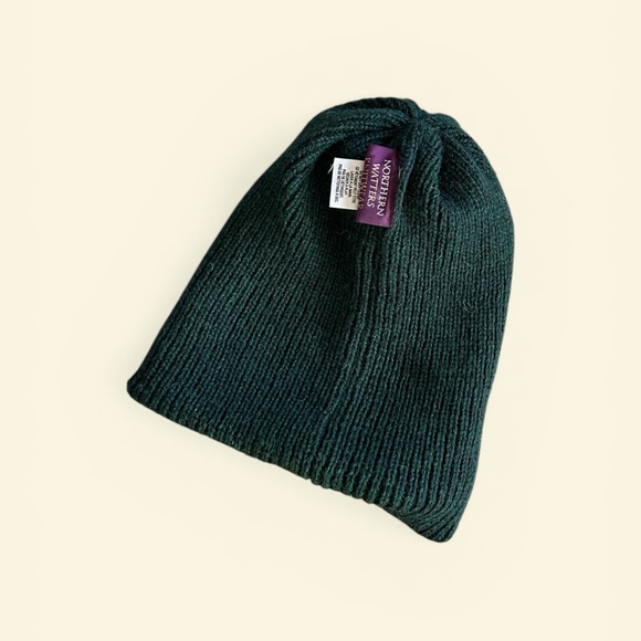 Other - 🇨🇦 🐑 100% Wool, Northern Watters Knitwear 🐑